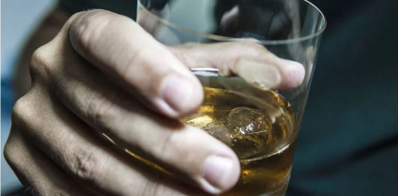 A pandemia negligenciada do álcool ‘Aprecie com moderação’ é vago, subjetivo e de difícil compreensã