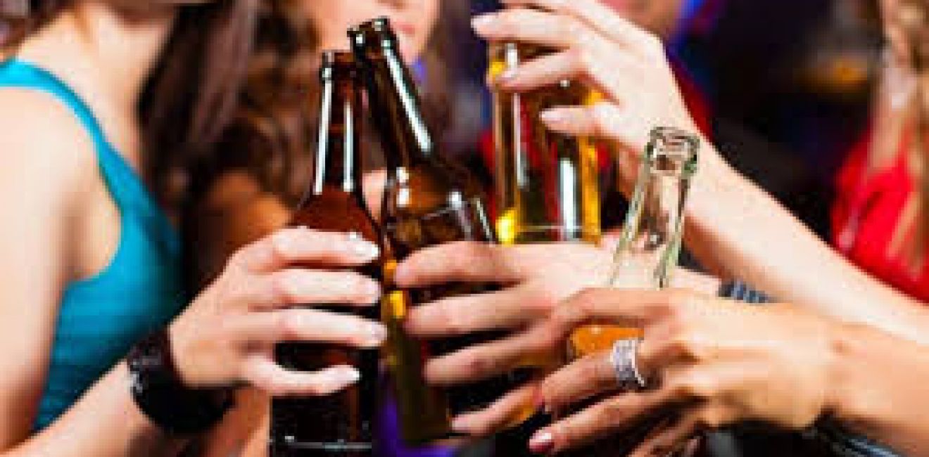 Pesquisa revela risco cardiovascular associado ao consumo moderado de álcool